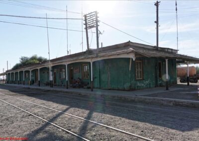 Visite du musée ferroviaire de Baquedano abandonné ©bernard@escaich.com