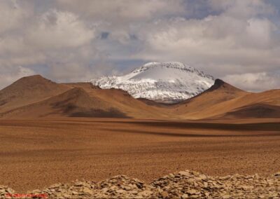 L'Altiplano et ses sommets enneigés (©bernard@escaich.com AFA-Éclipse 2017)