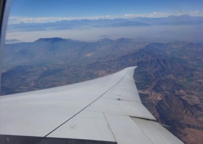 Vol vers le nord en longeant les Andes vers le désert d'Atacama